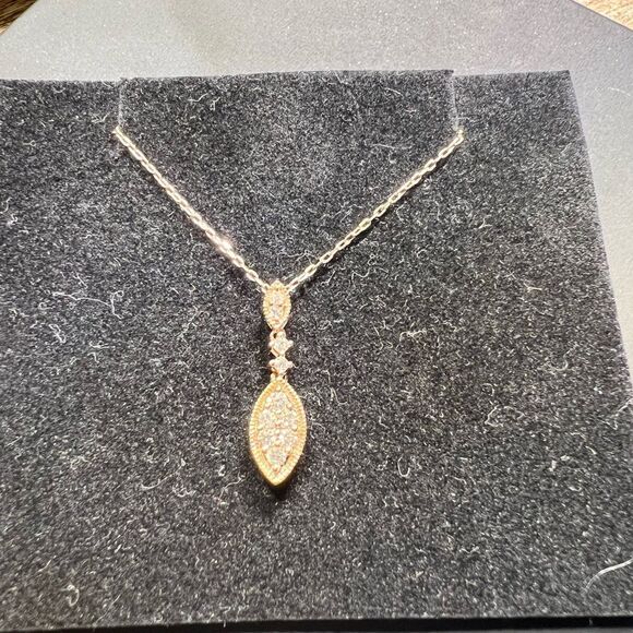 Kay Jewelers Diamond Necklace 1/4 carrot Marquise-Shaped Design - 10K Rose Gold - Picture 6 of 13